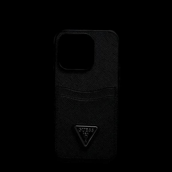 Guess Saffiano Case With Double Card Slot Triangle Logo iPhone 15 Pro Black
